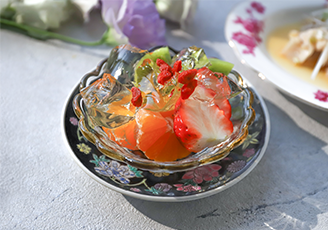 季節のフルーツと桂花陳酒のジュレ